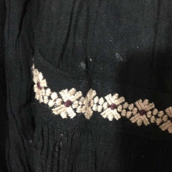 *3/$15 AEO Black Long Sleeve Embroidered Boho Dress - Picture 6 of 8